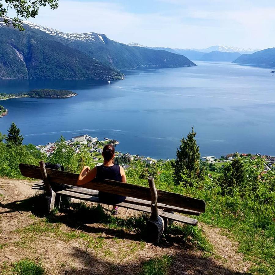 Villa Holmen 2 Balestrand Exterior foto